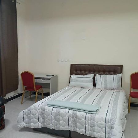 Betsi Bed&Breakfast  Addis Abeba Exterior foto